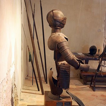 Donjon de Bazoges-en-Pareds