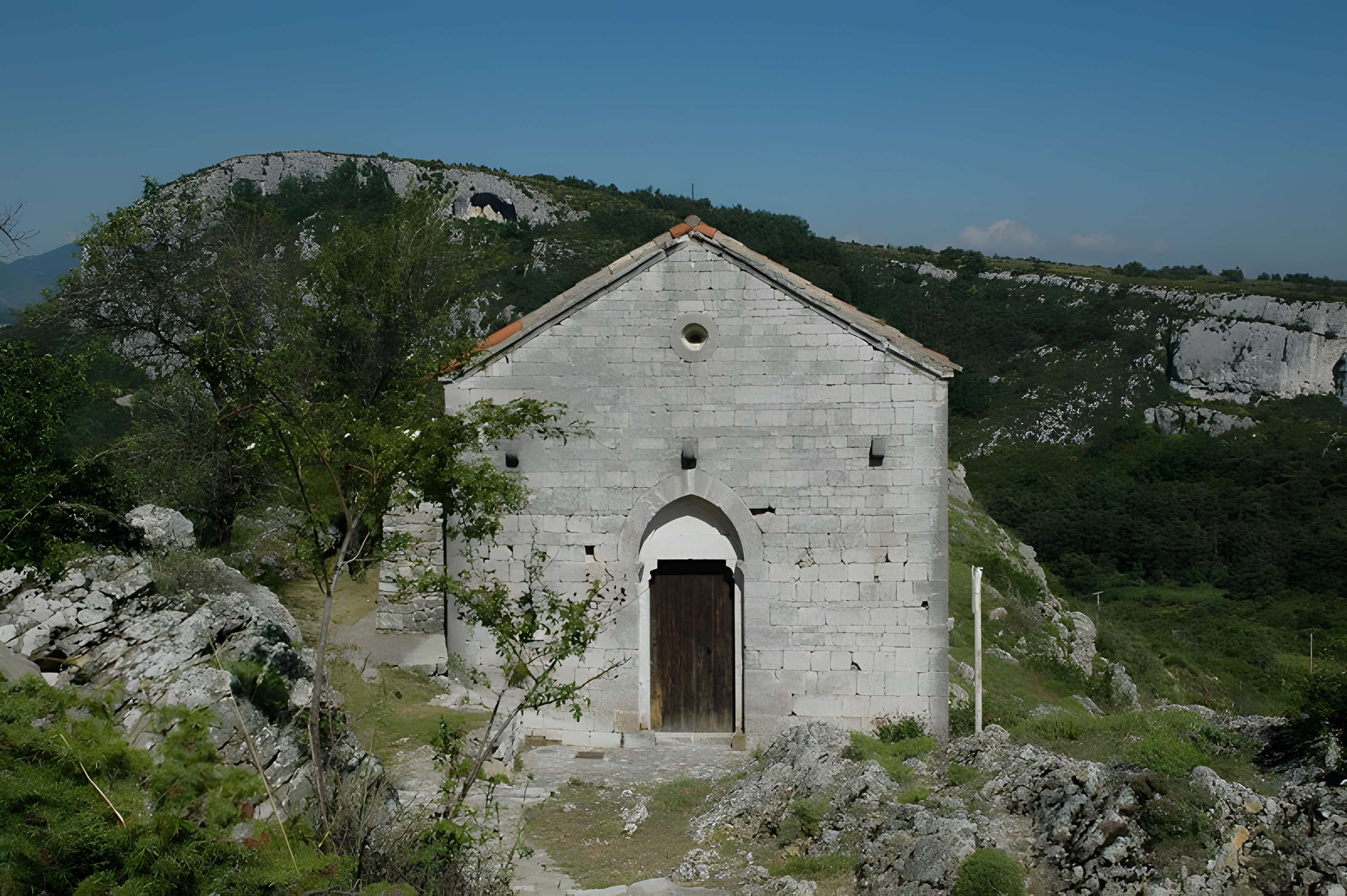 Chapelle Saint-Jean de Comps-sur-Artuby 