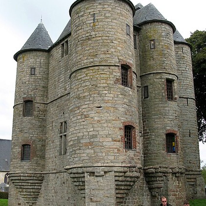 Photo de Donjon de Bours