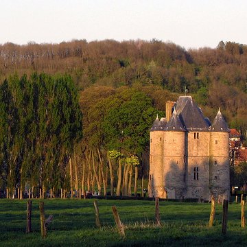 Donjon de Bours