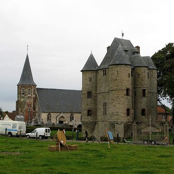 Donjon de Bours