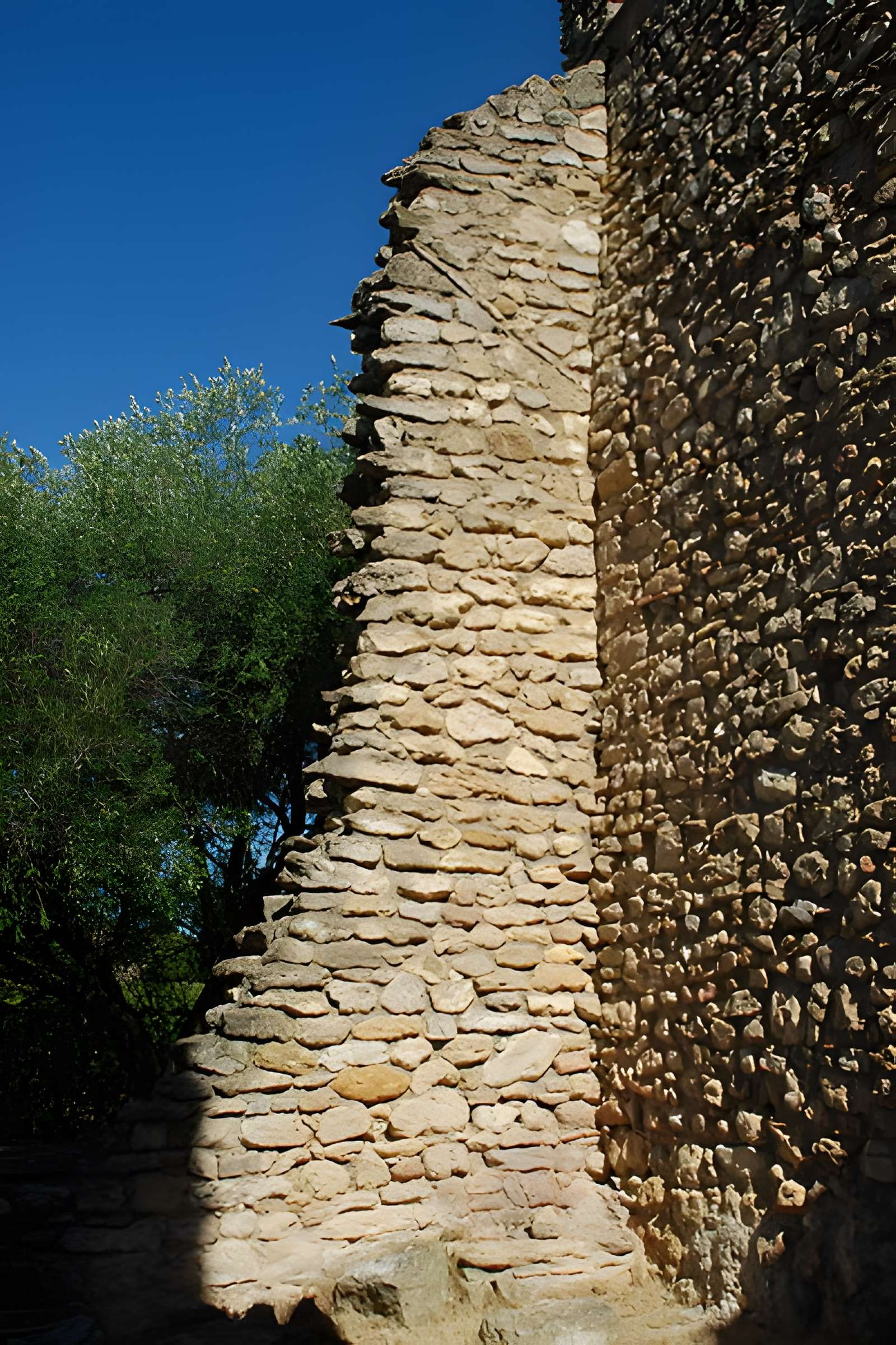 Chapelle Saint-Laurent de Moussan