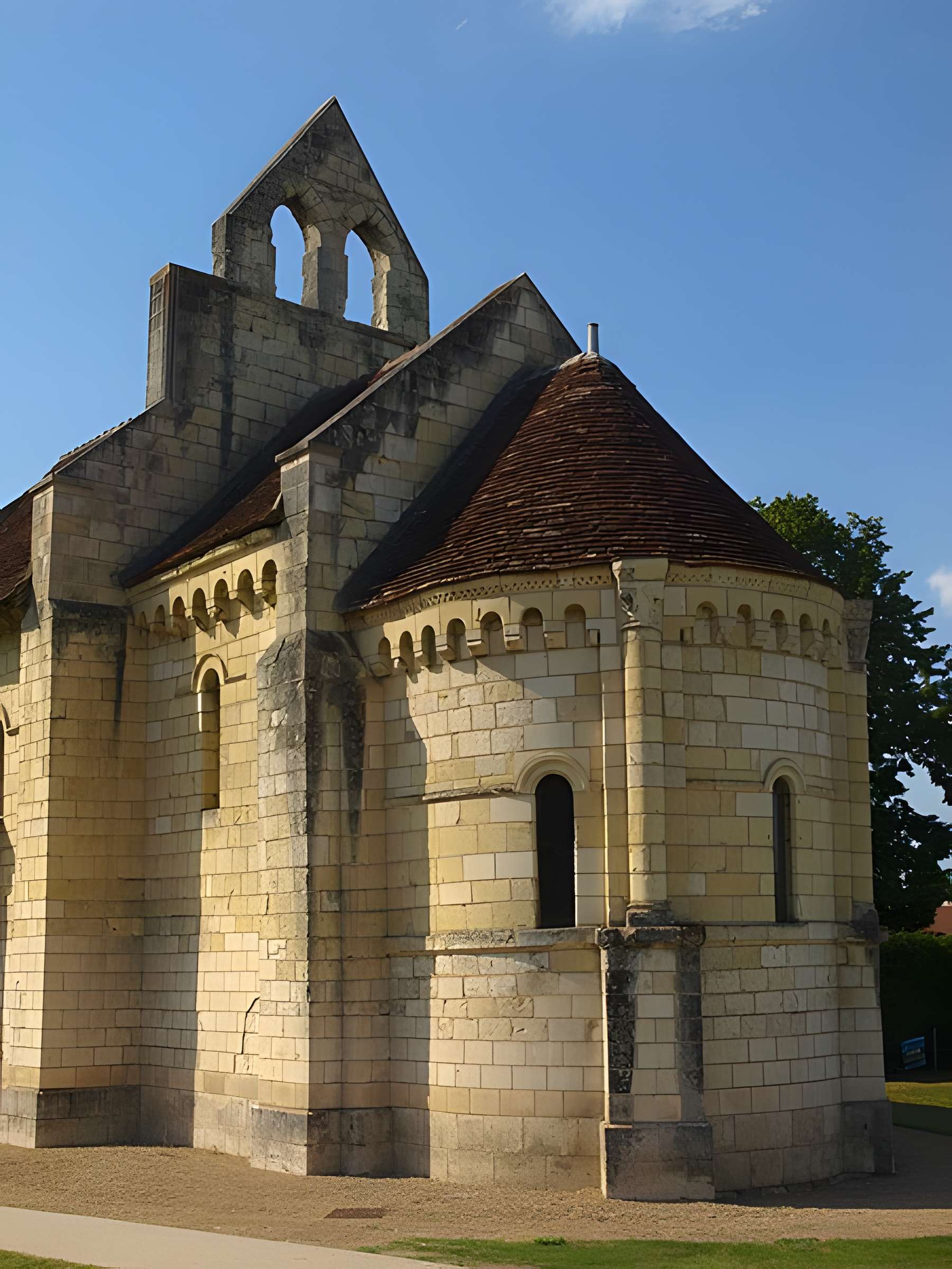 Chapelle Saint-Lazare de Noyers-sur-Cher