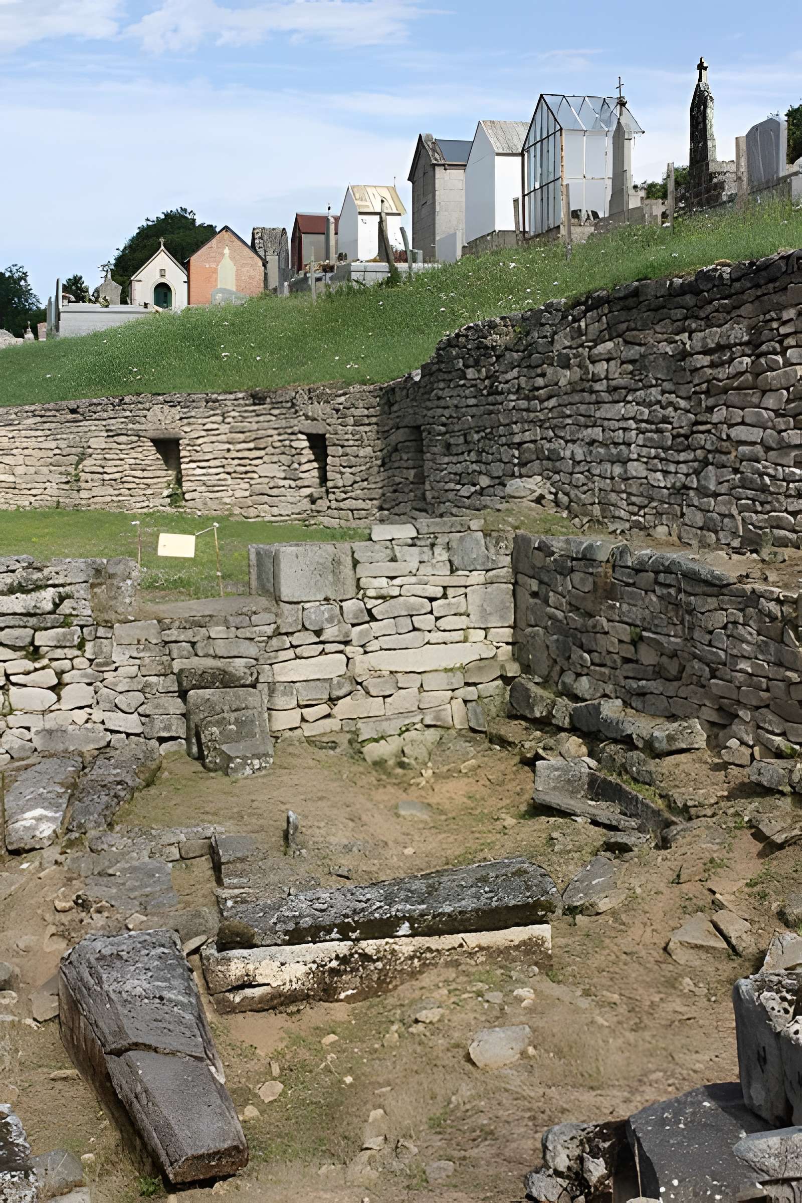 Chapelle Saint-Martial de Toulx-Sainte-Croix