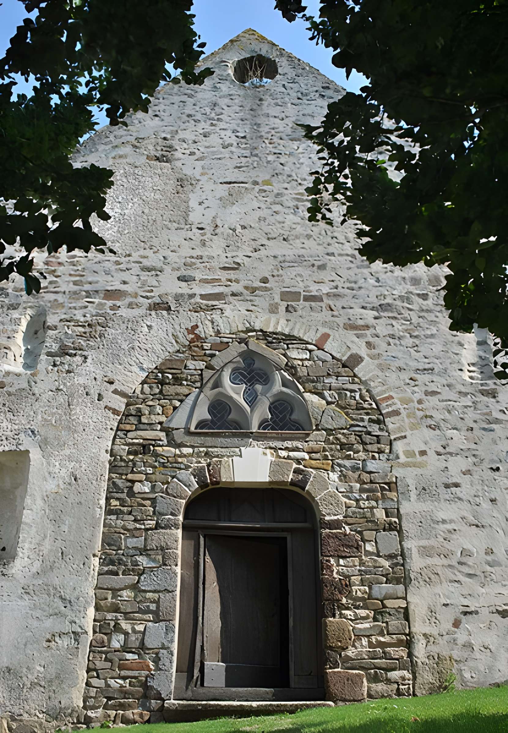 Chapelle Saint-Martin de Montsûrs