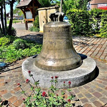 Abbaye et Église Saint-Pierre-et-Saint-Paul