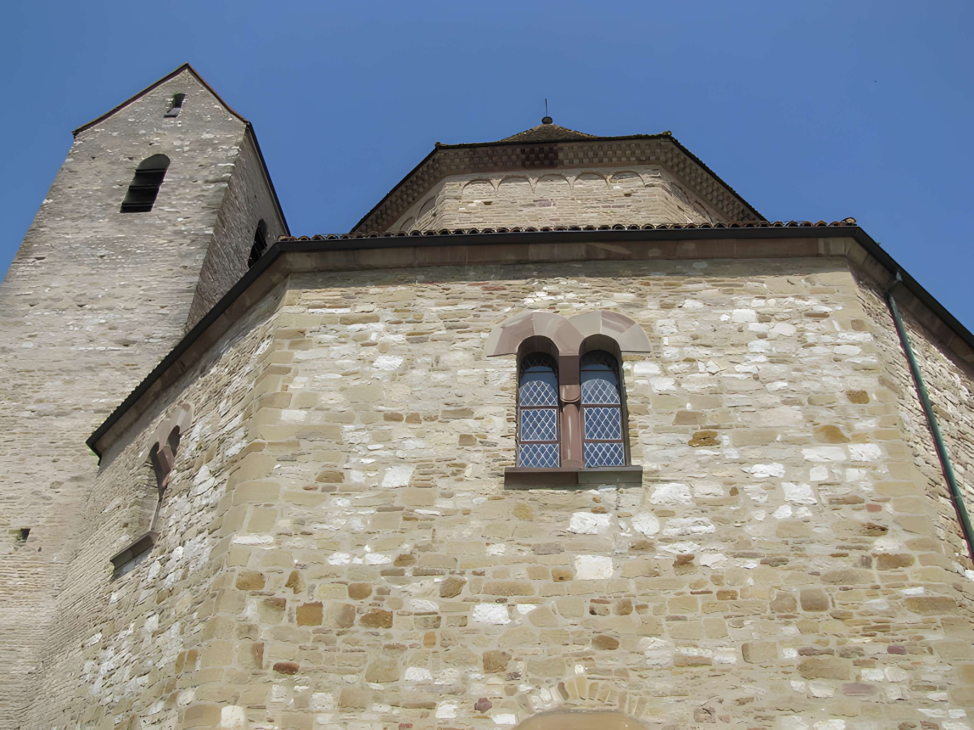 Abbaye et Église Saint-Pierre-et-Saint-Paul