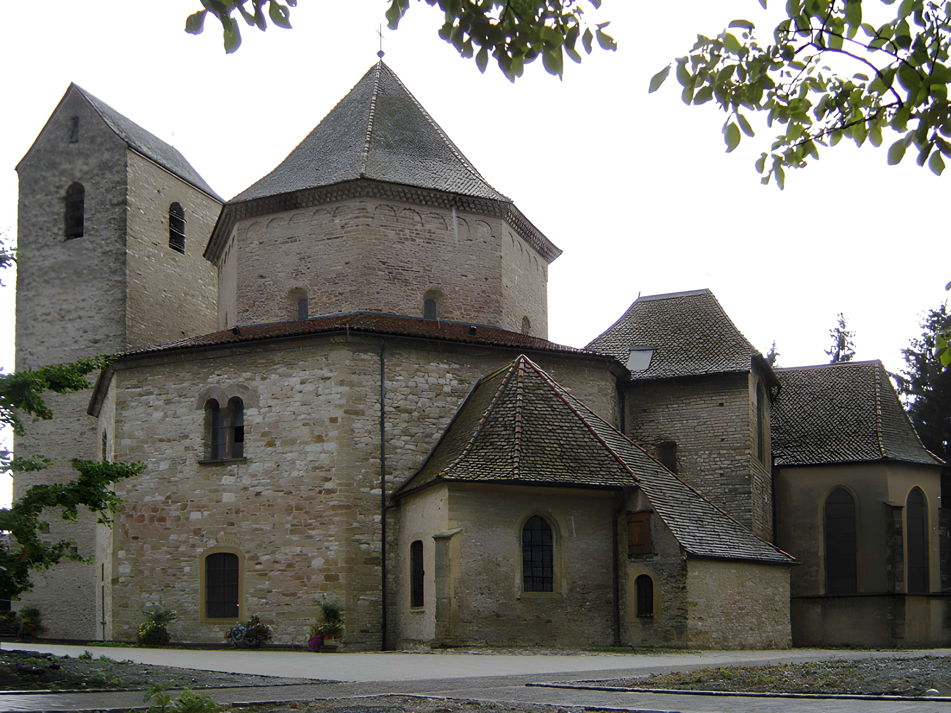 Abbaye et Église Saint-Pierre-et-Saint-Paul