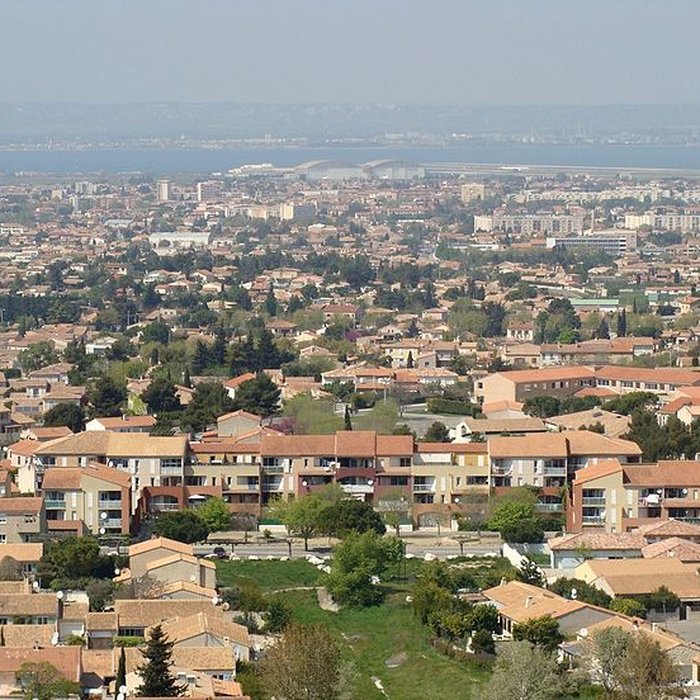 Photo de Chapelle Saint-Michel et ruines du château