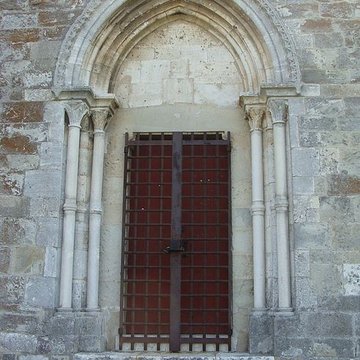 Chapelle Saint-Michel et ruines du château