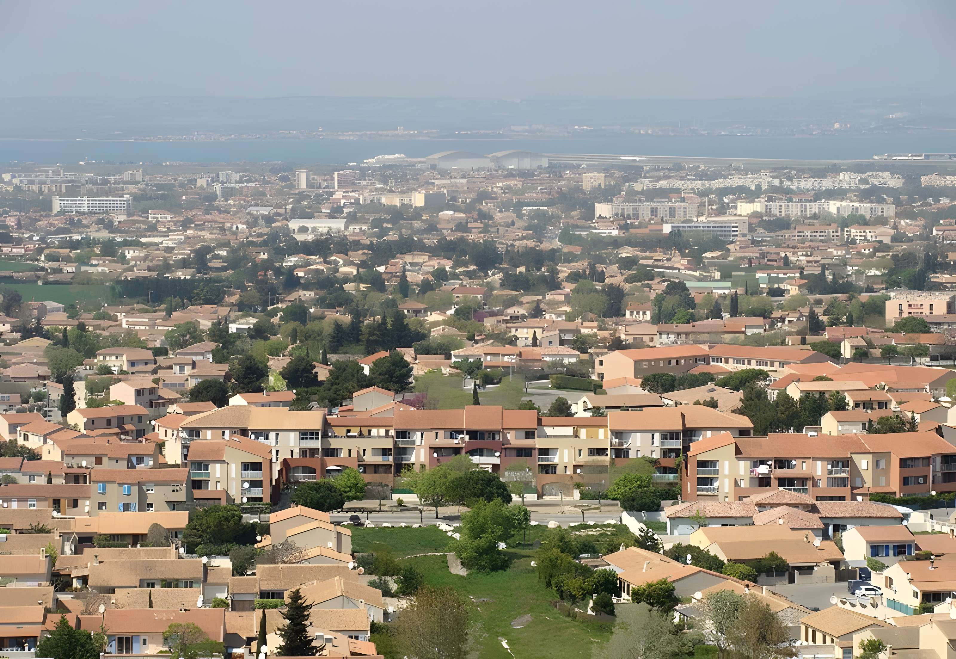 Chapelle Saint-Michel et ruines du château