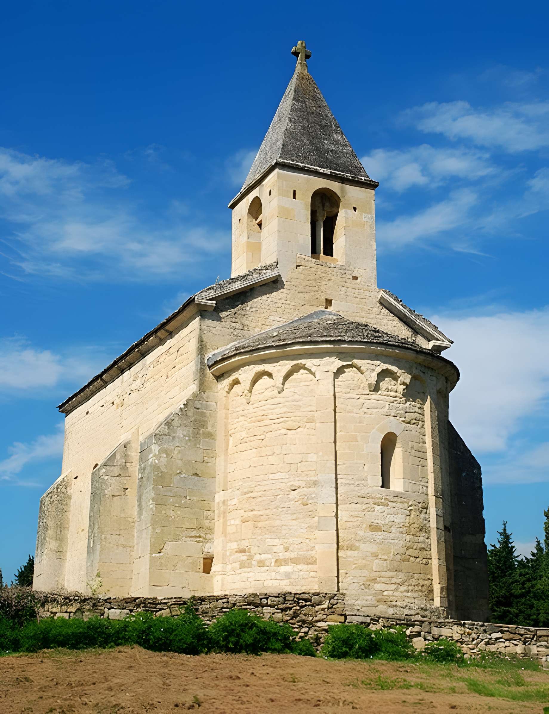 Chapelle Saint-Pierre de Vénéjan 
