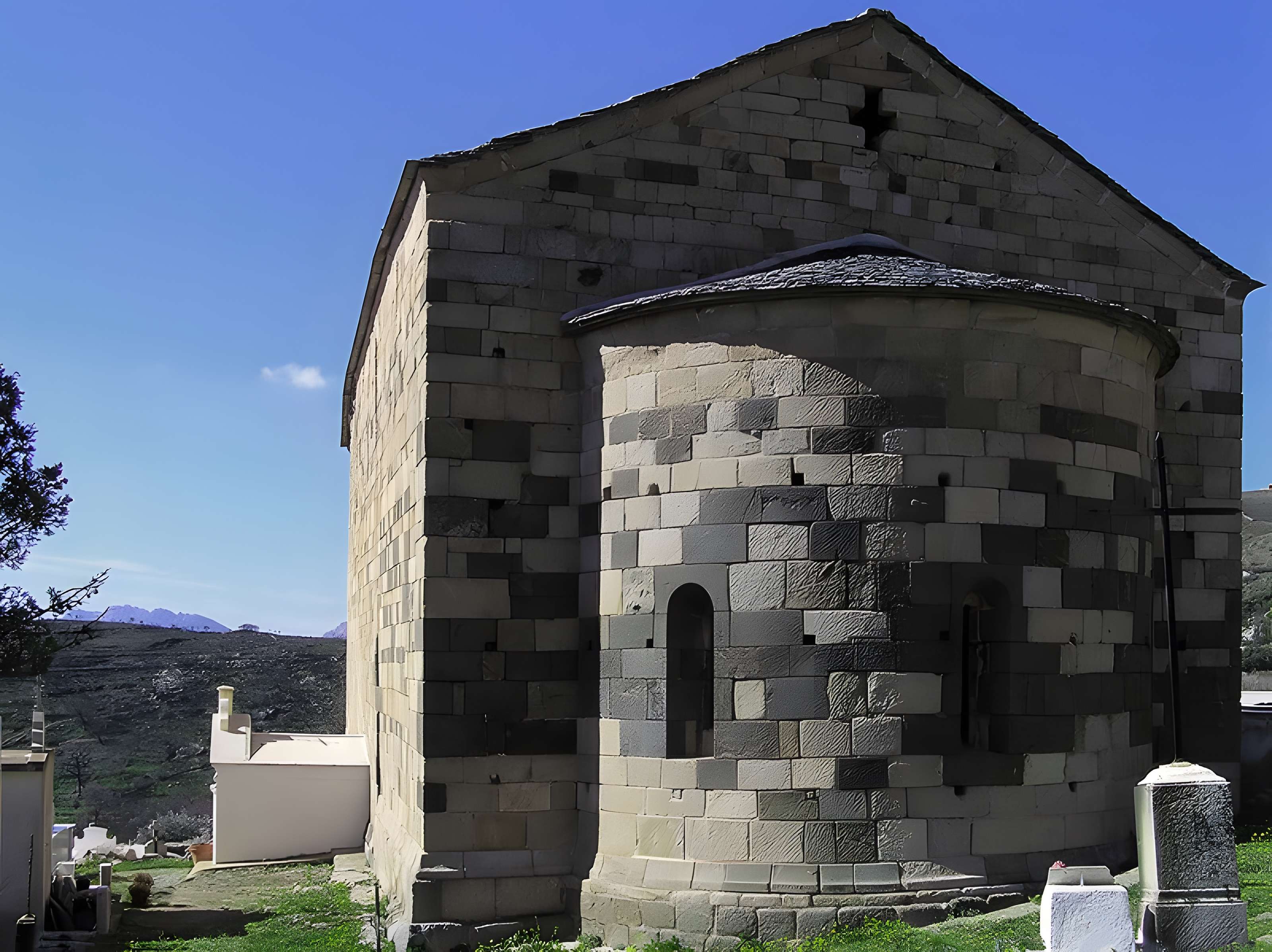 Chapelle Saint-Rainier de Montegrosso