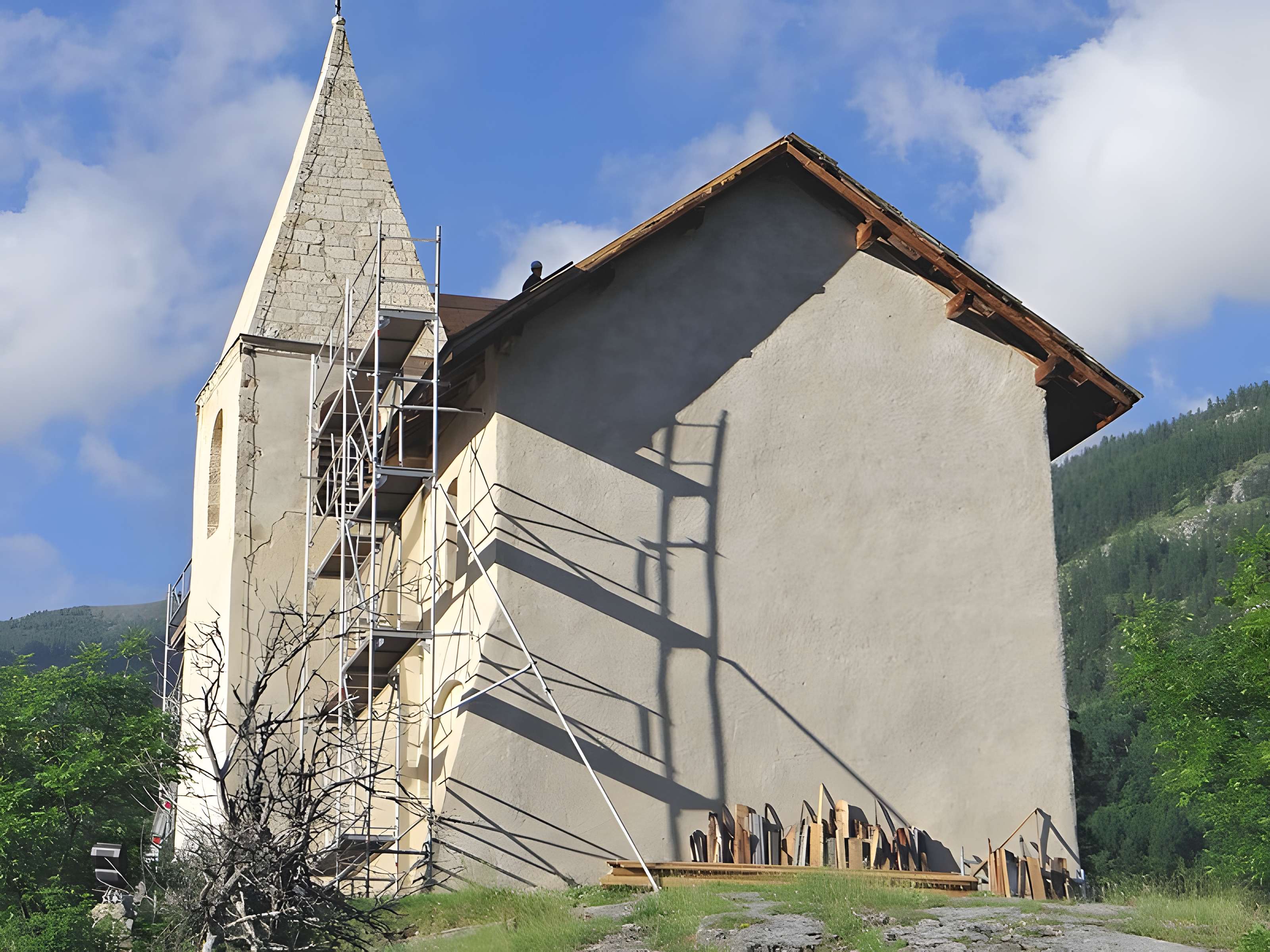 Chapelle Saint-Romain de Puy-Saint-Vincent