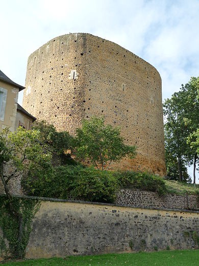 Photo de Donjon de Saint-Sauveur-en-Puisaye