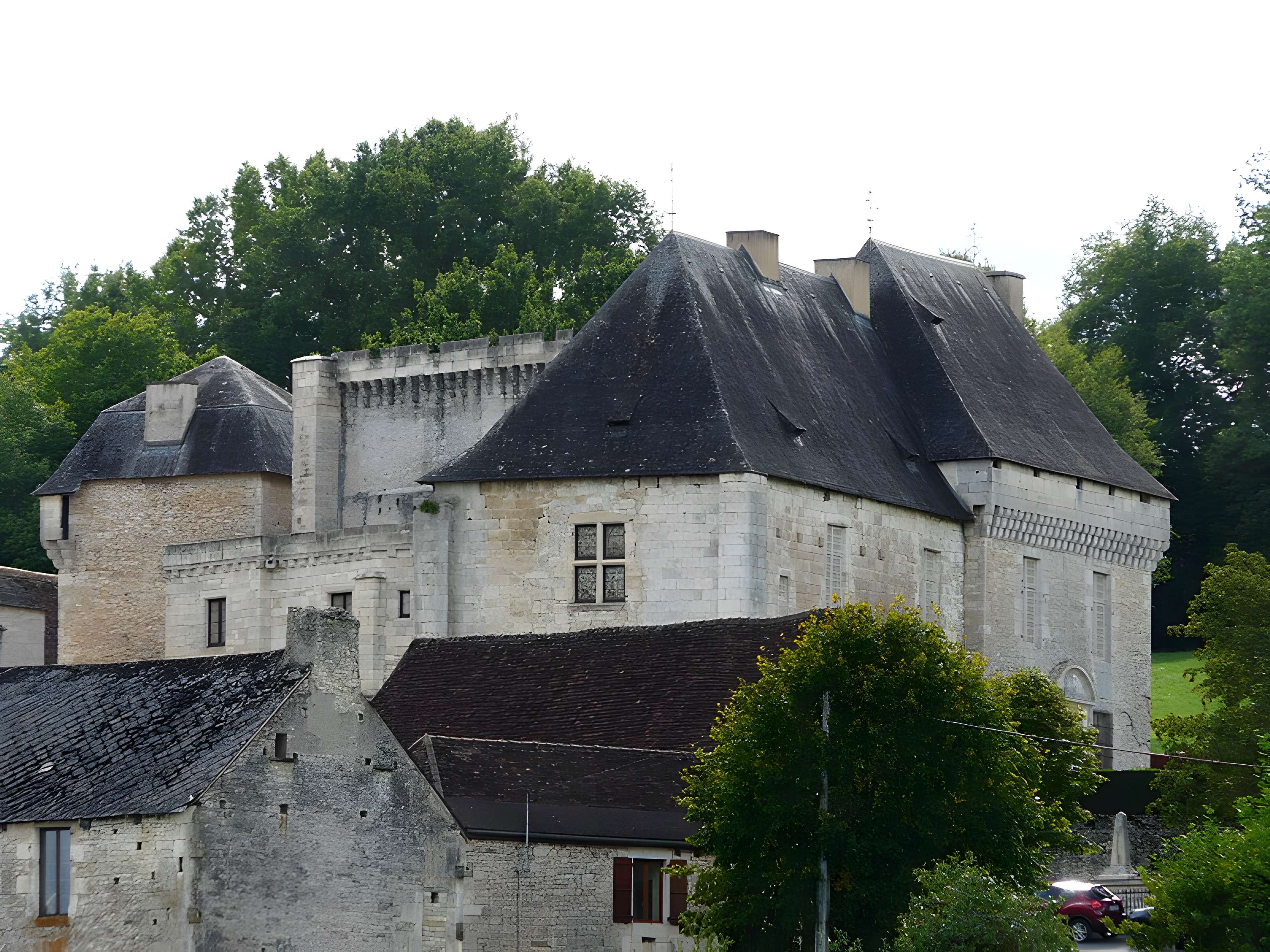Château d'Ajat
