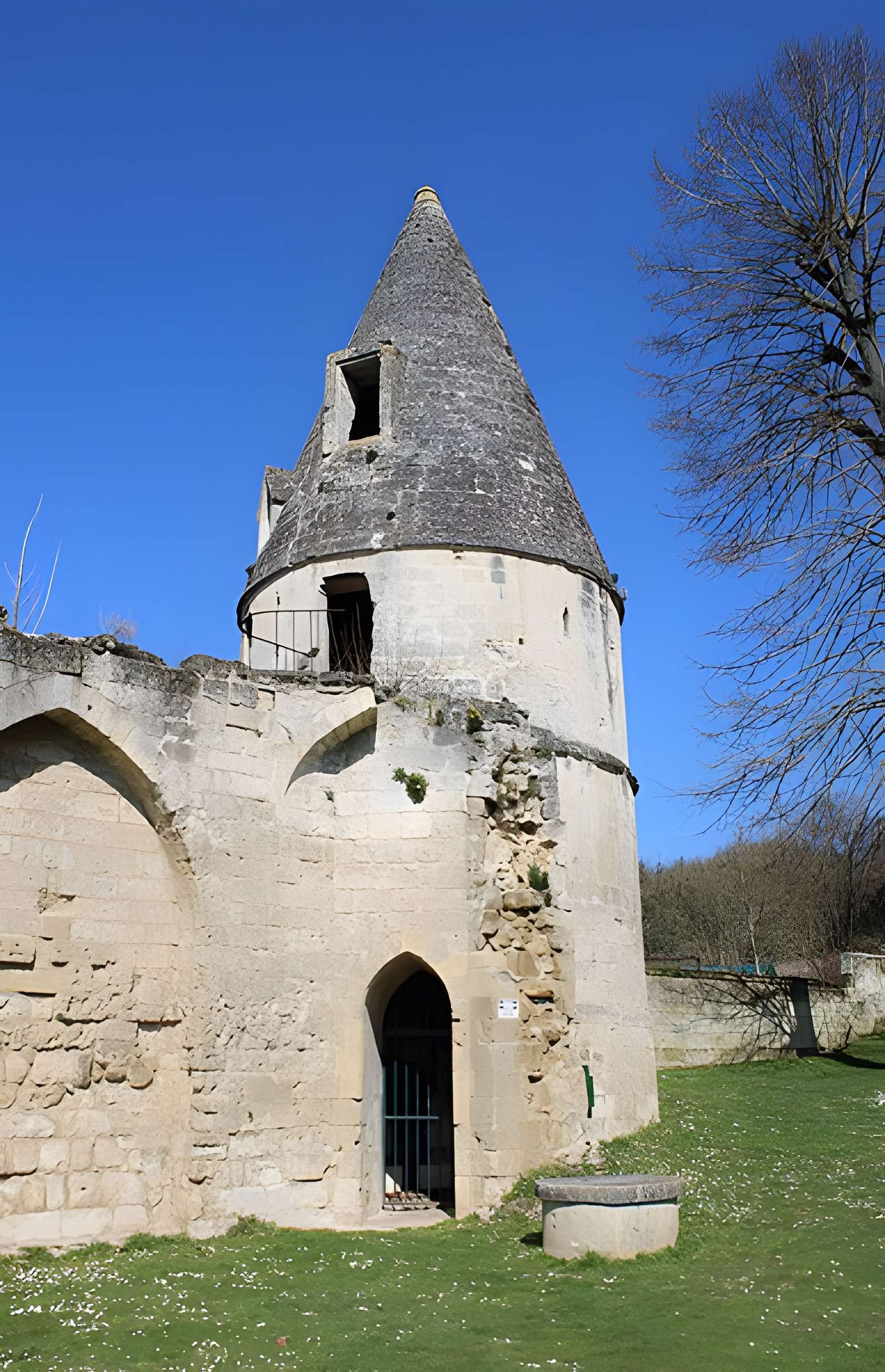 Donjon de Septmonts