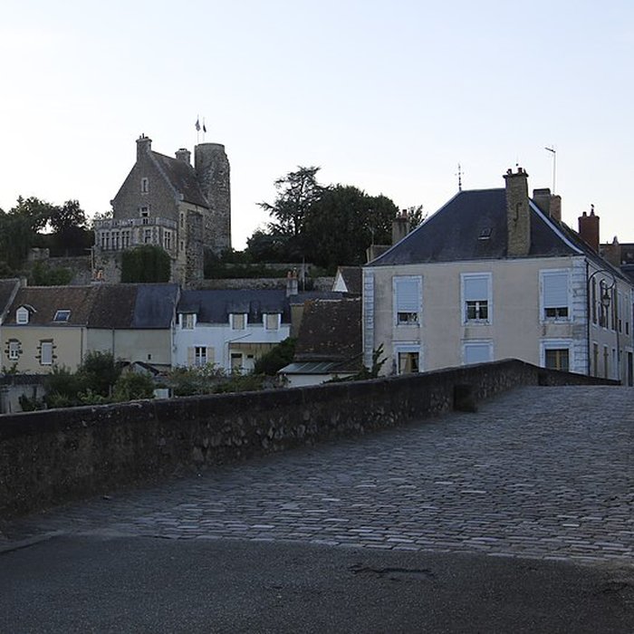 Photo de Château de Beaumont-sur-Sarthe