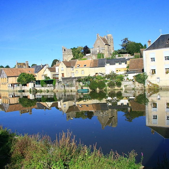 Photo de Château de Beaumont-sur-Sarthe