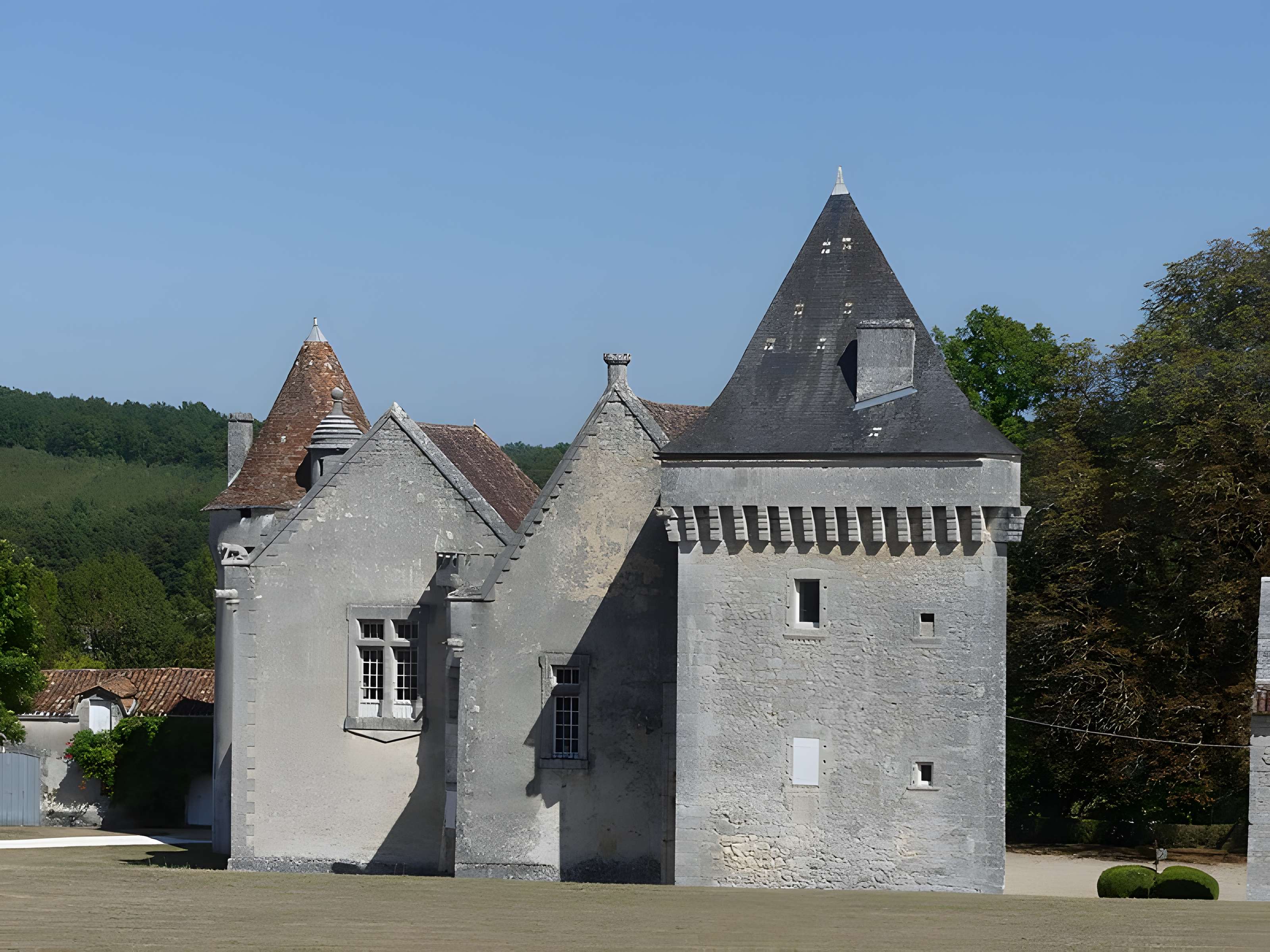 Château de Bellussière