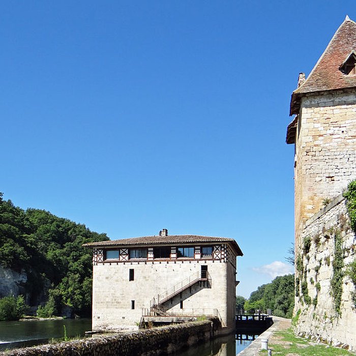 Photo de Ecluse et moulin de Lustrac