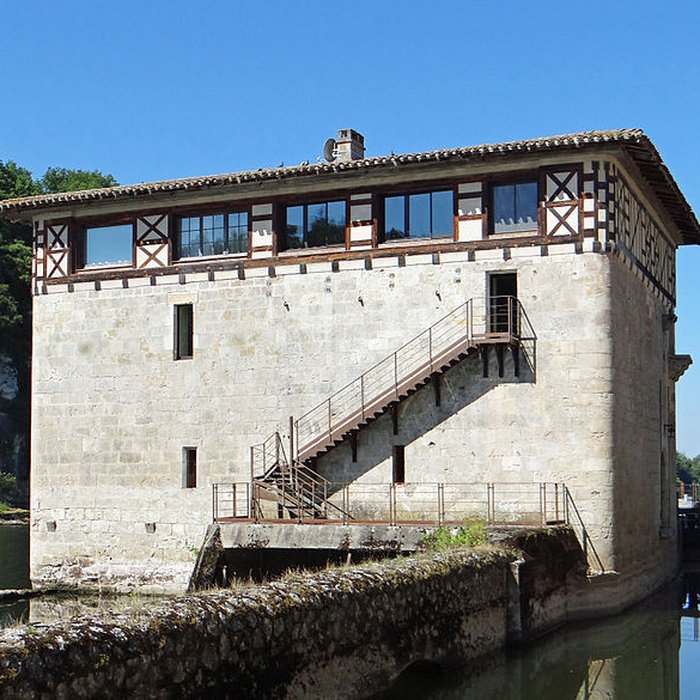 Photo de Ecluse et moulin de Lustrac