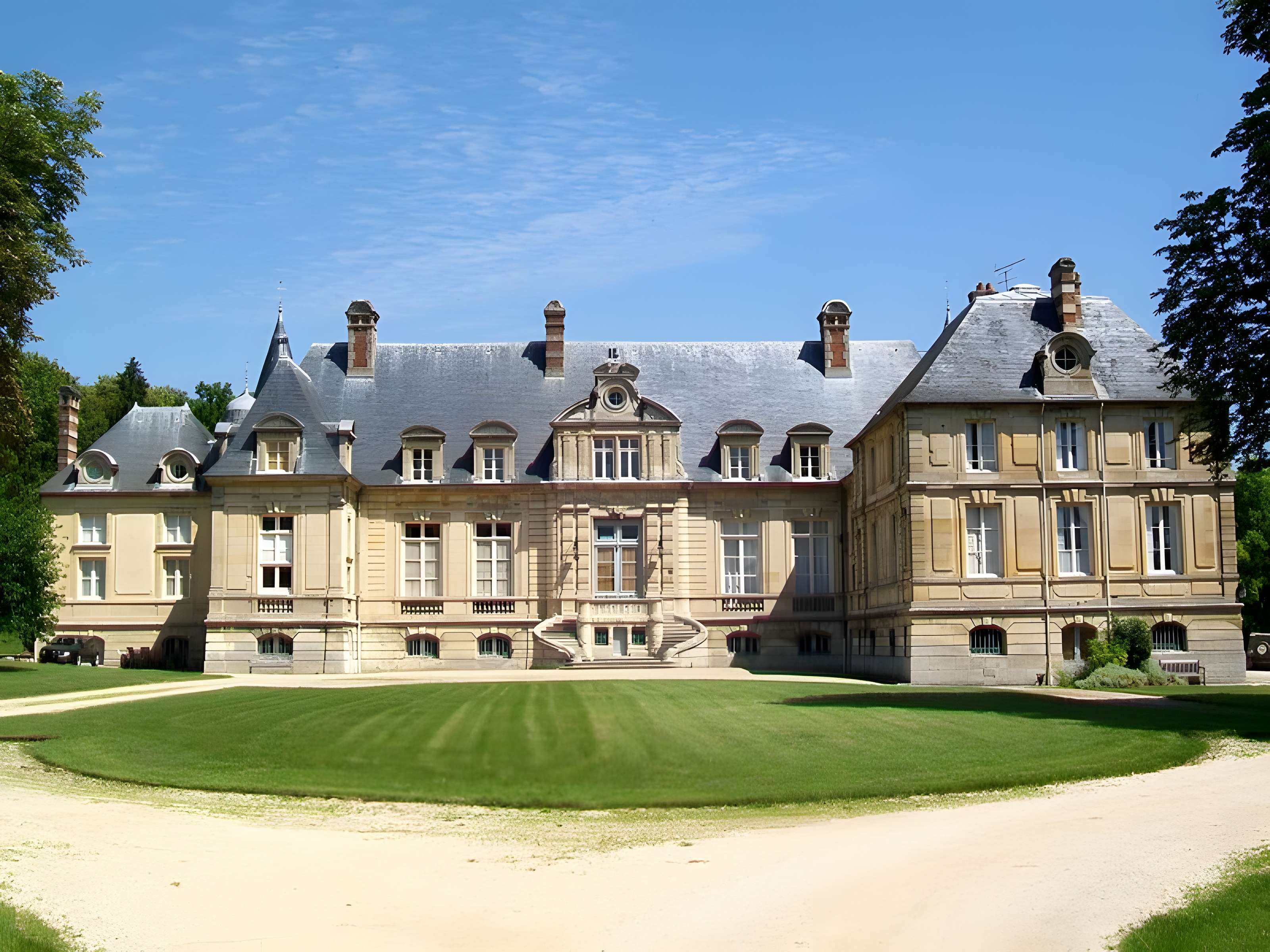 Château de Boran-sur-Oise 