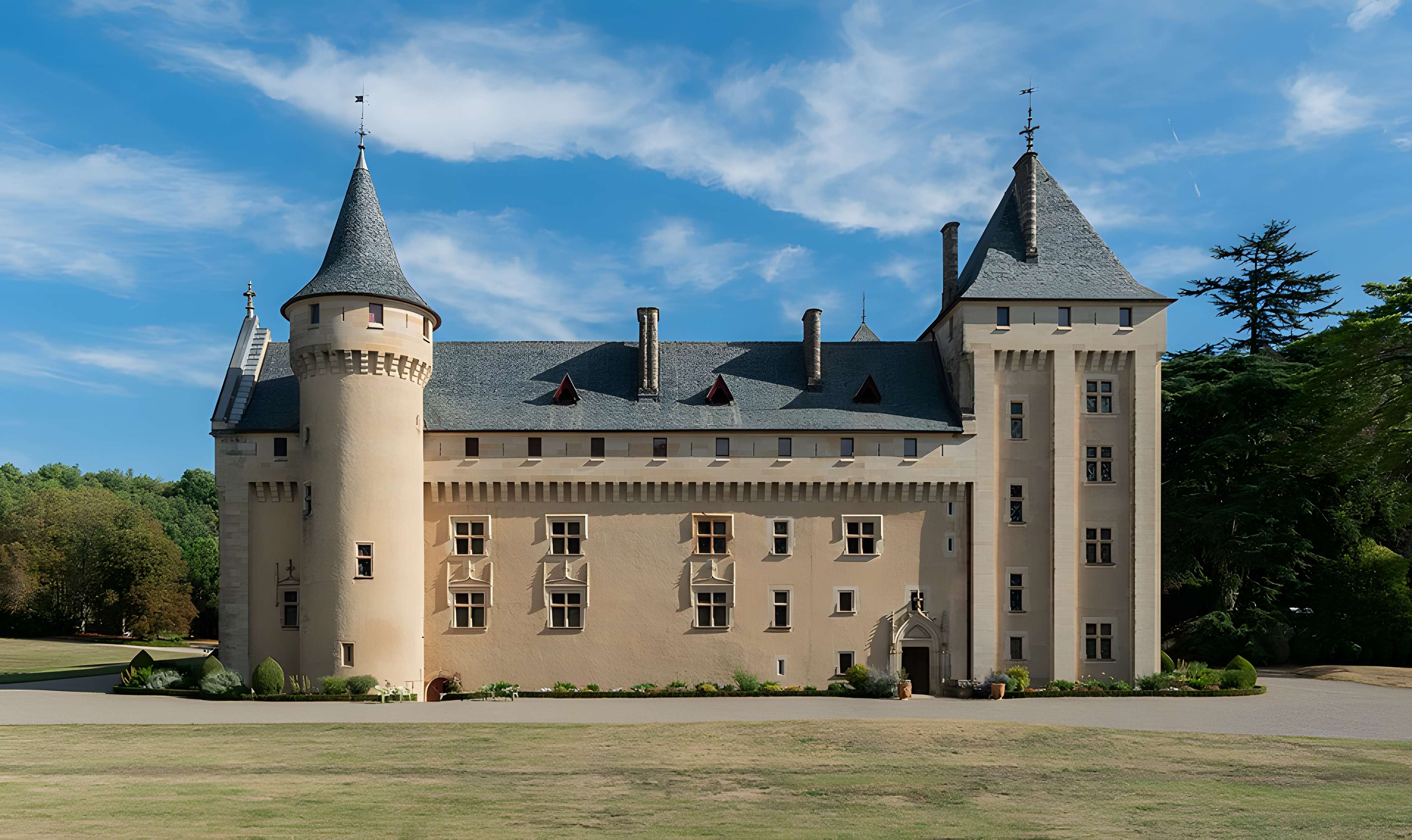 Abbaye fortifiée de Loc-Dieu