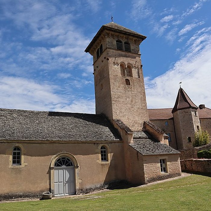 Photo de Église de Blanot et prieuré Saint-Martin