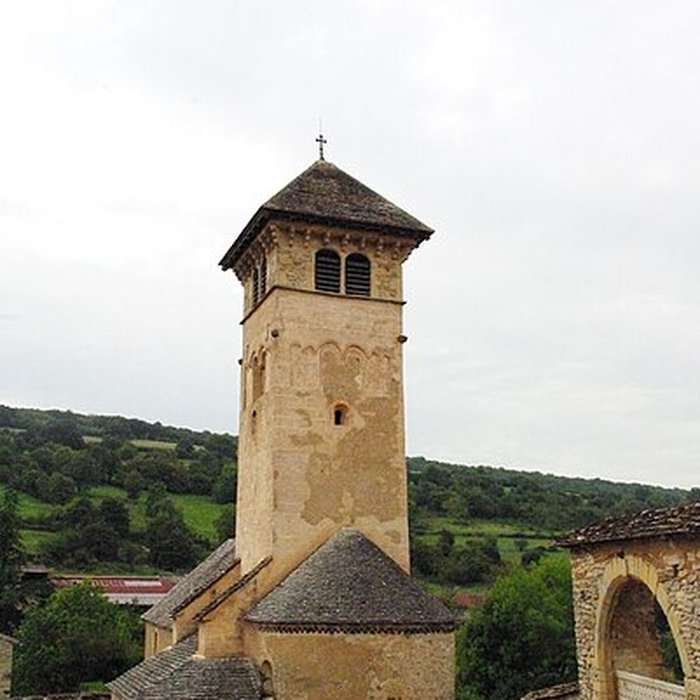 Photo de Église de Blanot et prieuré Saint-Martin