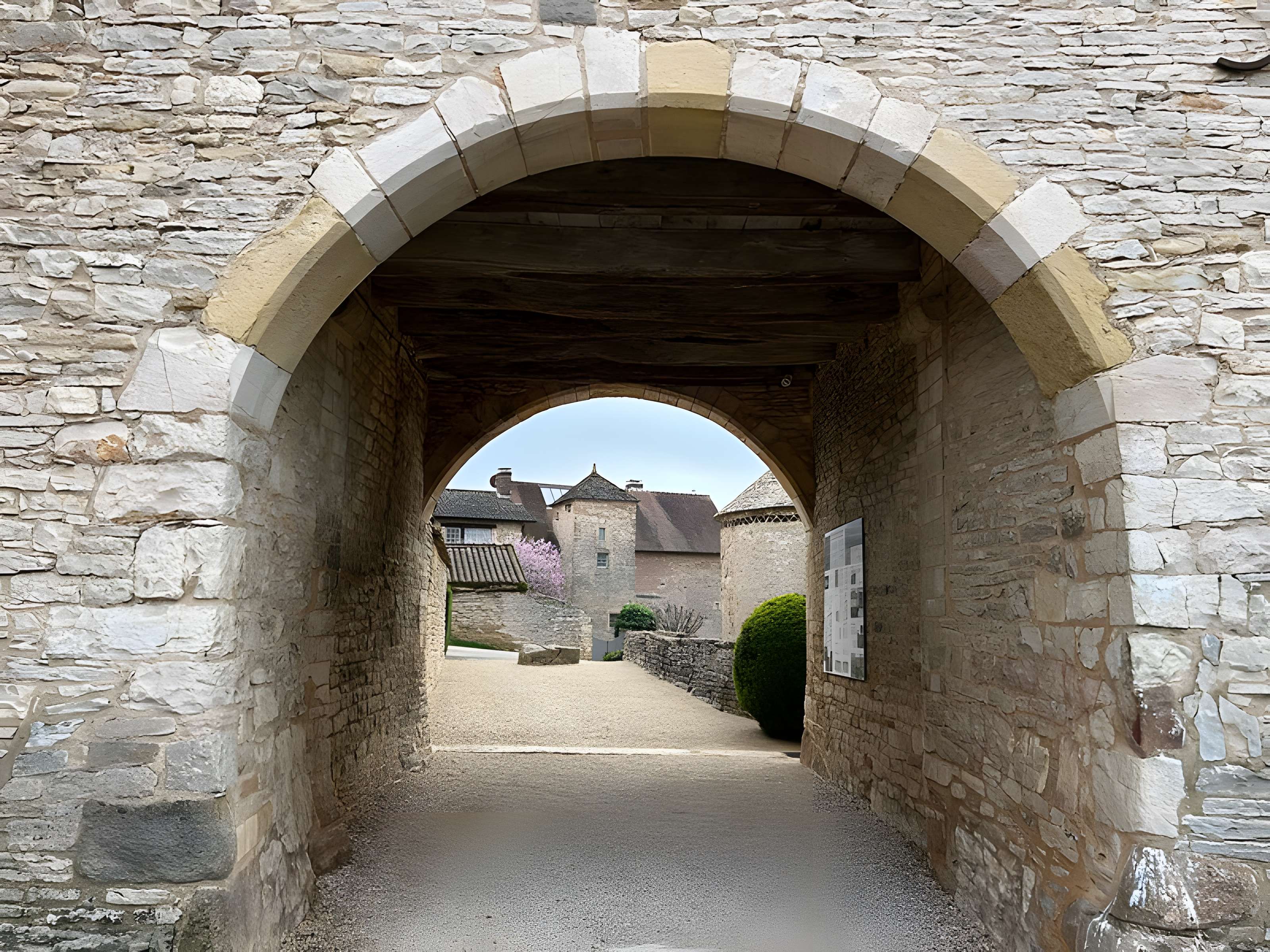 Église de Blanot et prieuré Saint-Martin