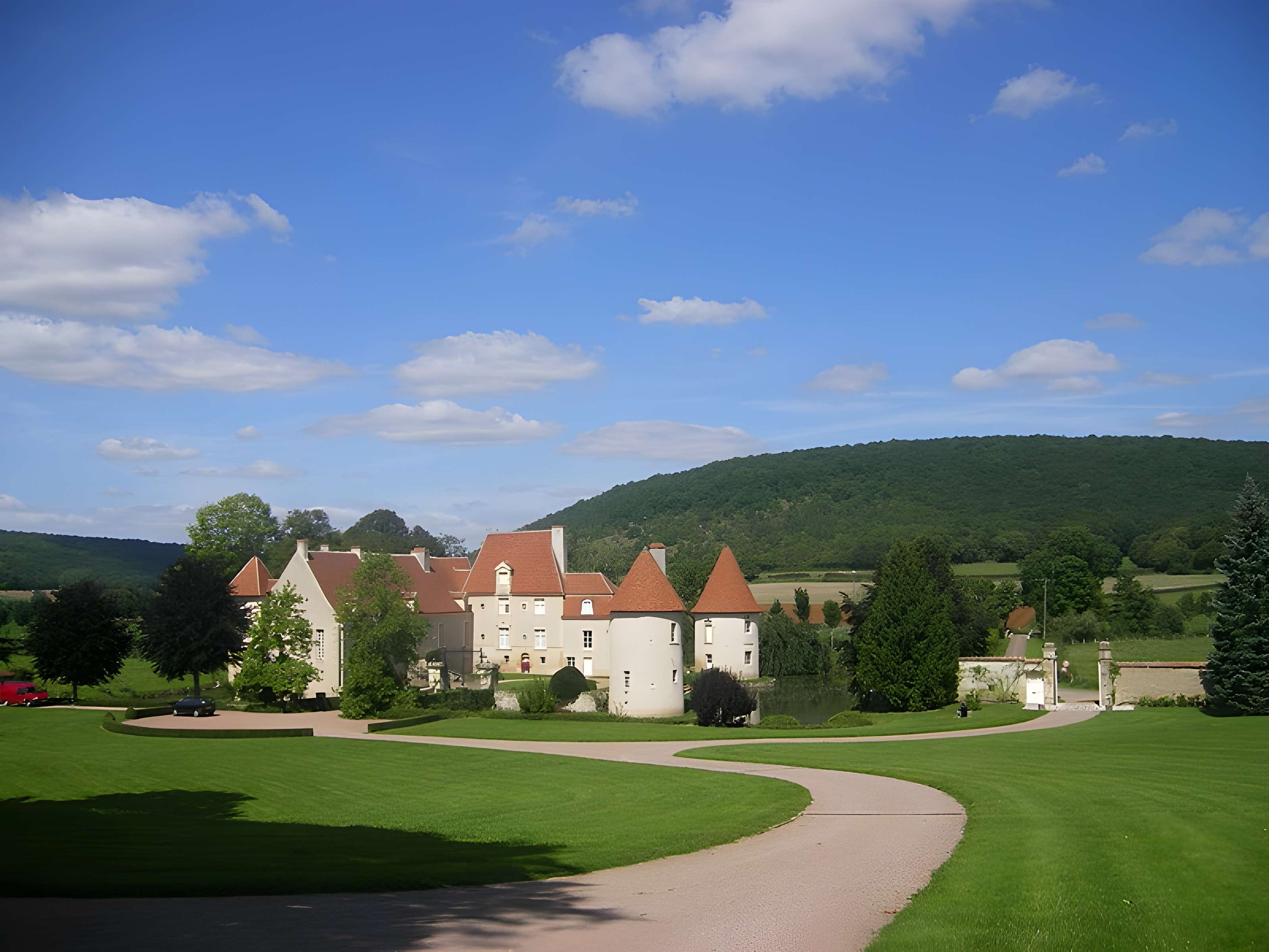 Château de Brinon-sur-Beuvron