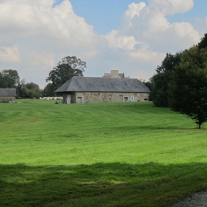 Photo de Domaine du château de Canisy également sur commune de Saint-Gilles