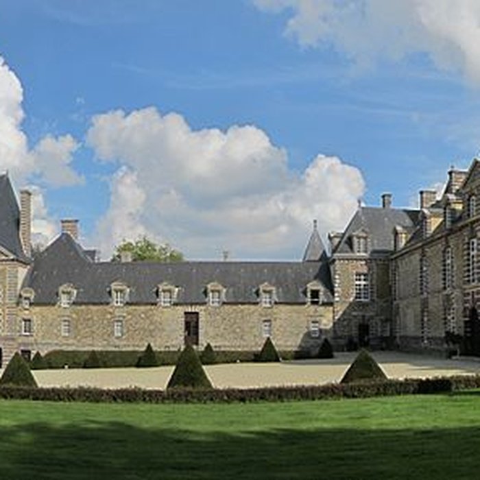 Photo de Domaine du château de Canisy également sur commune de Saint-Gilles