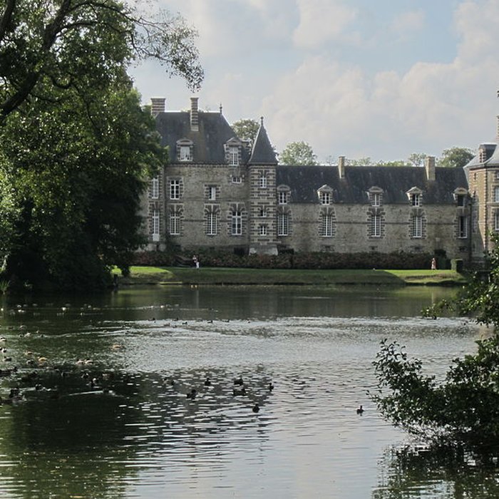 Photo de Domaine du château de Canisy également sur commune de Saint-Gilles