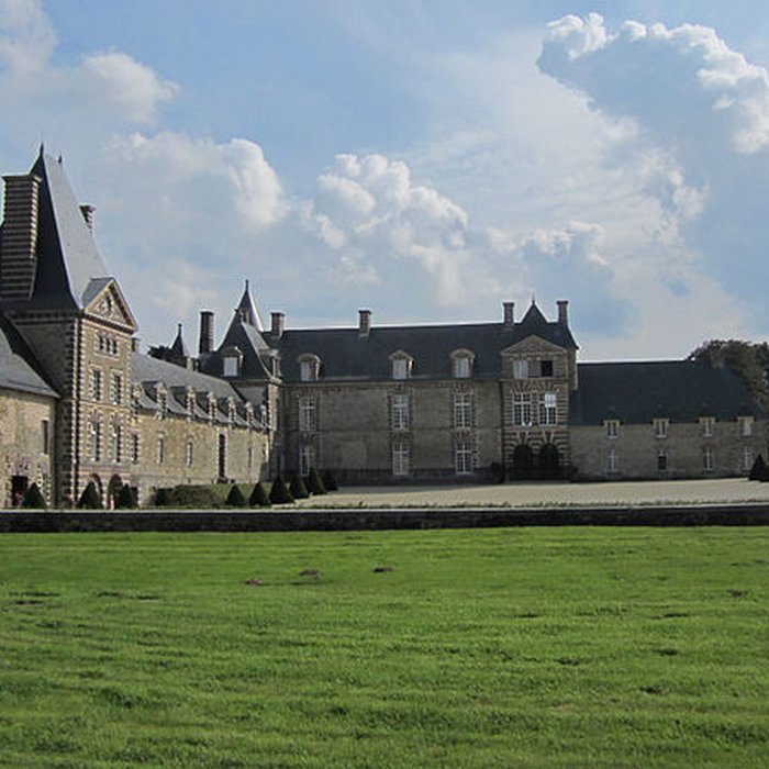 Photo de Domaine du château de Canisy également sur commune de Saint-Gilles