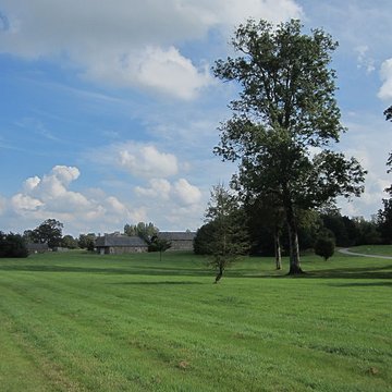Domaine du château de Canisy également sur commune de Saint-Gilles
