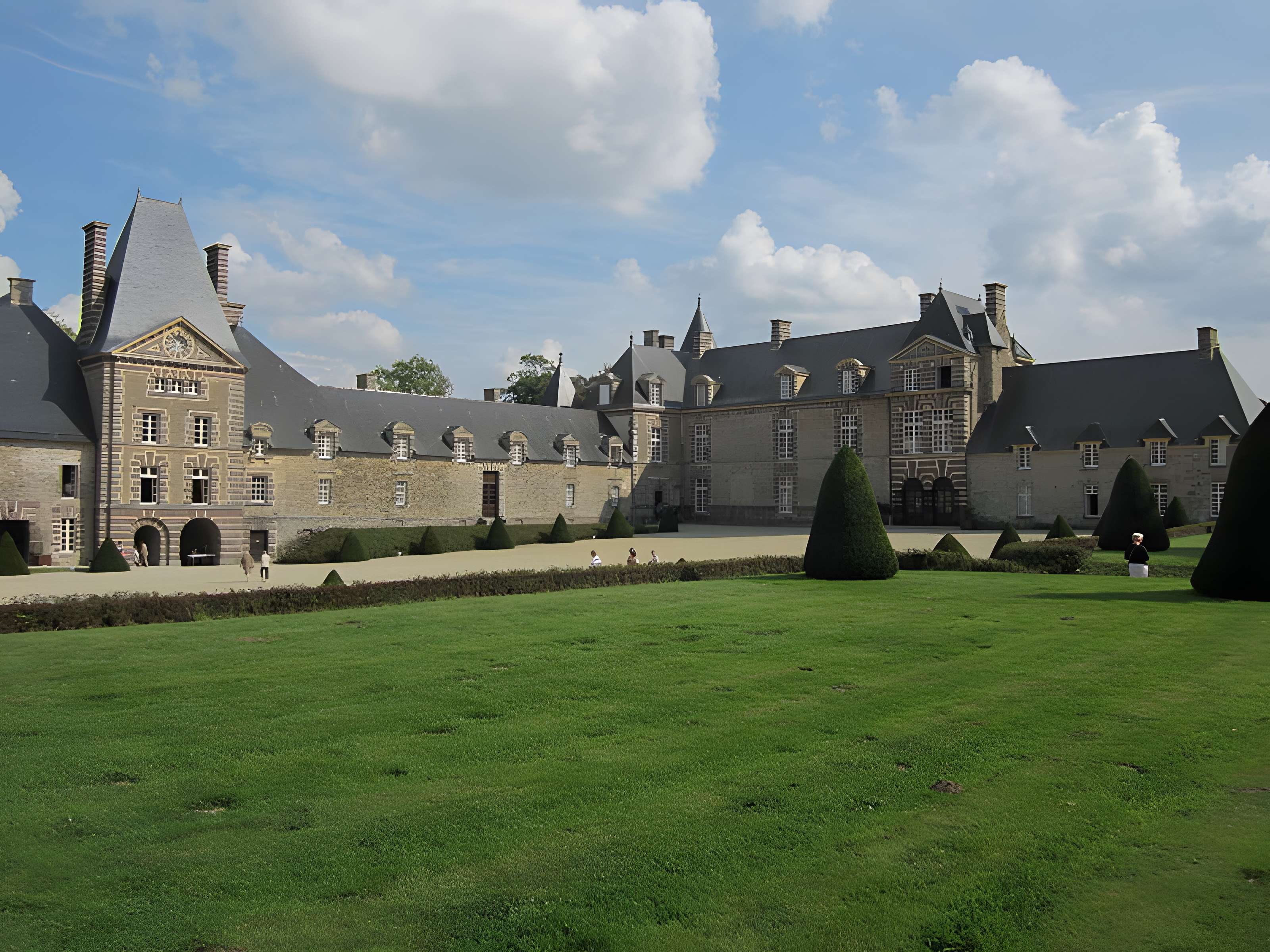 Domaine du château de Canisy (également sur commune de Saint-Gilles)
