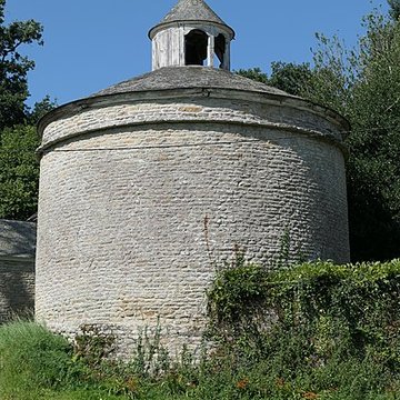 Château de Castel à Saint-Servant