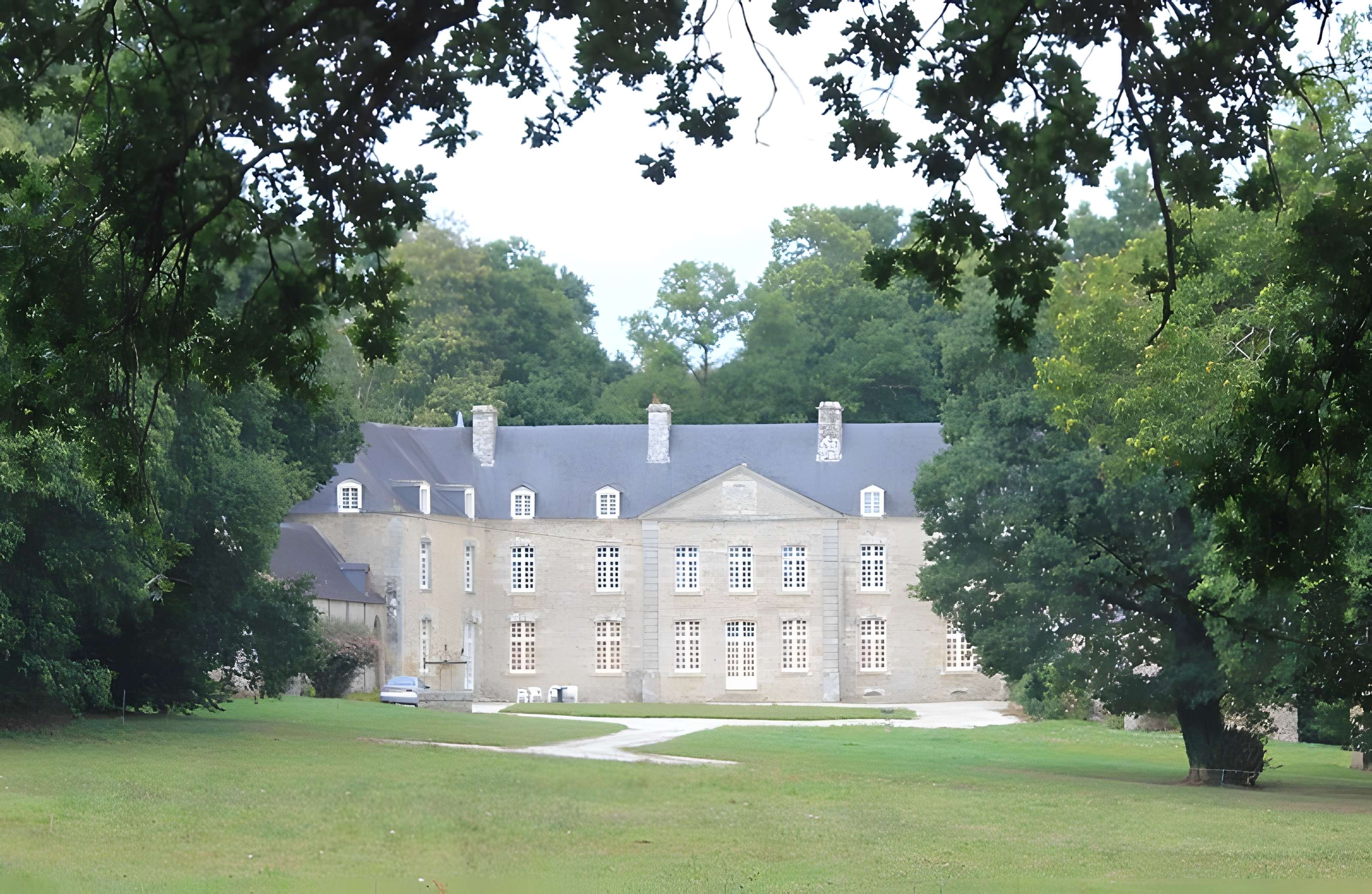 Château de Castel à Saint-Servant 
