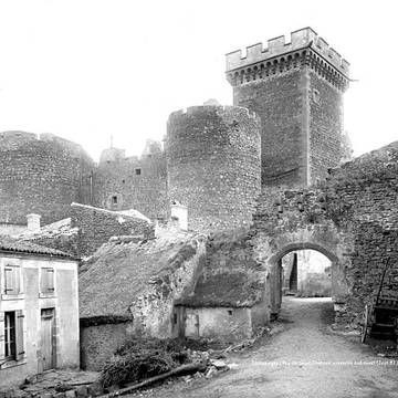 Château de Châteaugay