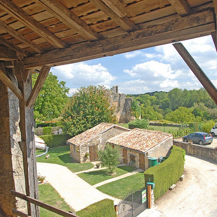 Photo de Château de Château-Larcher