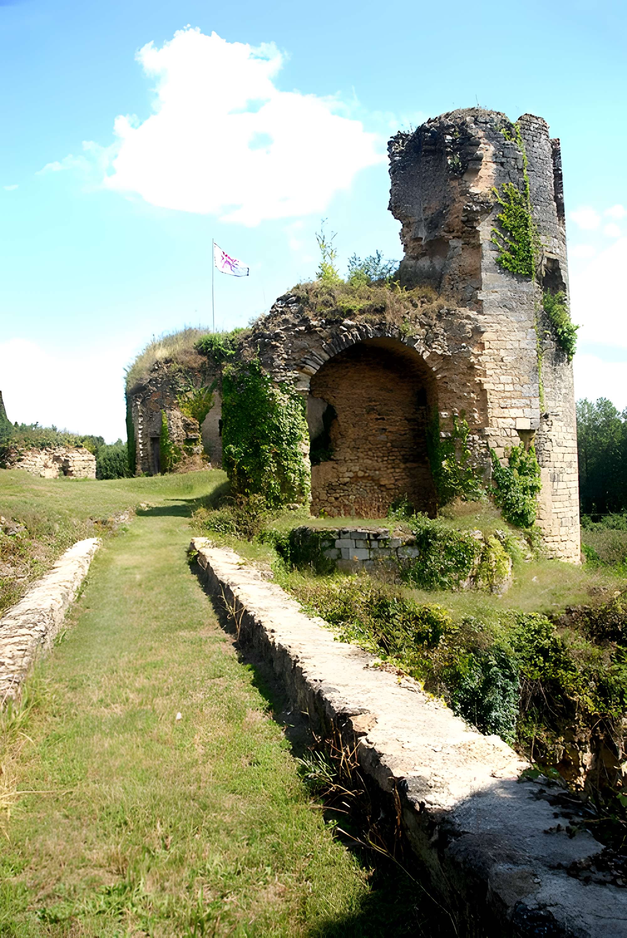 Château de Château-Larcher