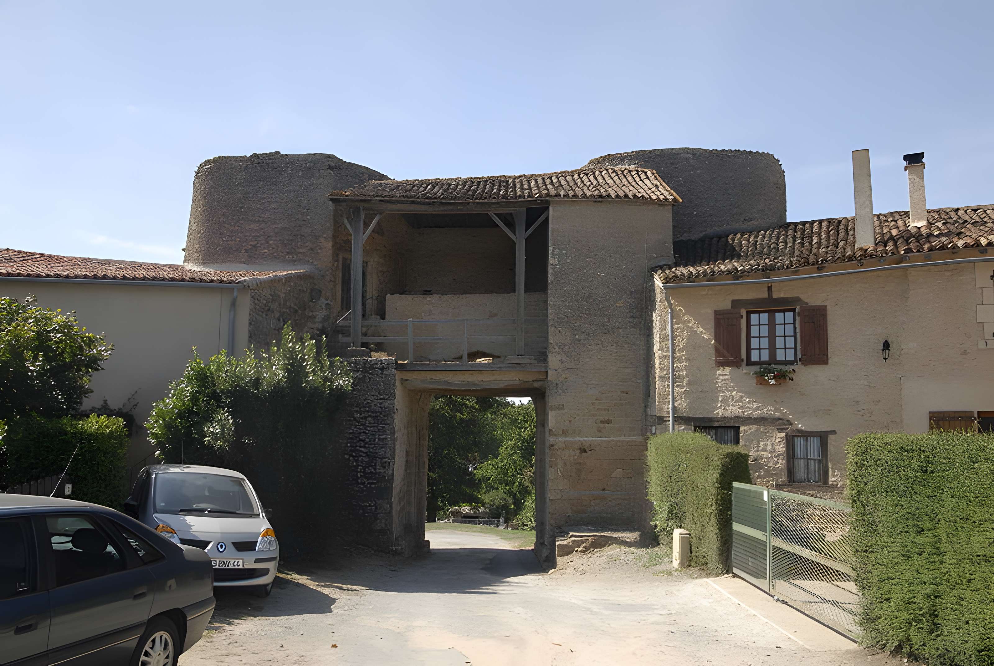 Château de Château-Larcher