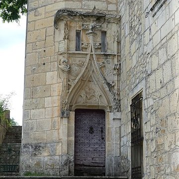 Château de Château-lÉvêque