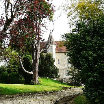 Château de Château-lÉvêque