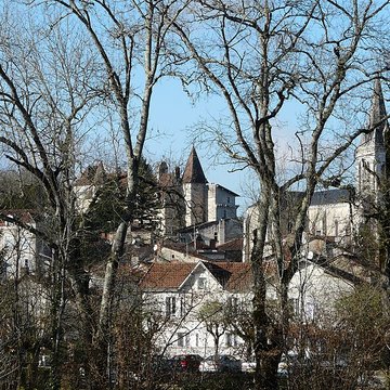 Château de Château-lÉvêque