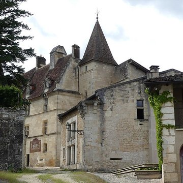 Château de Château-lÉvêque