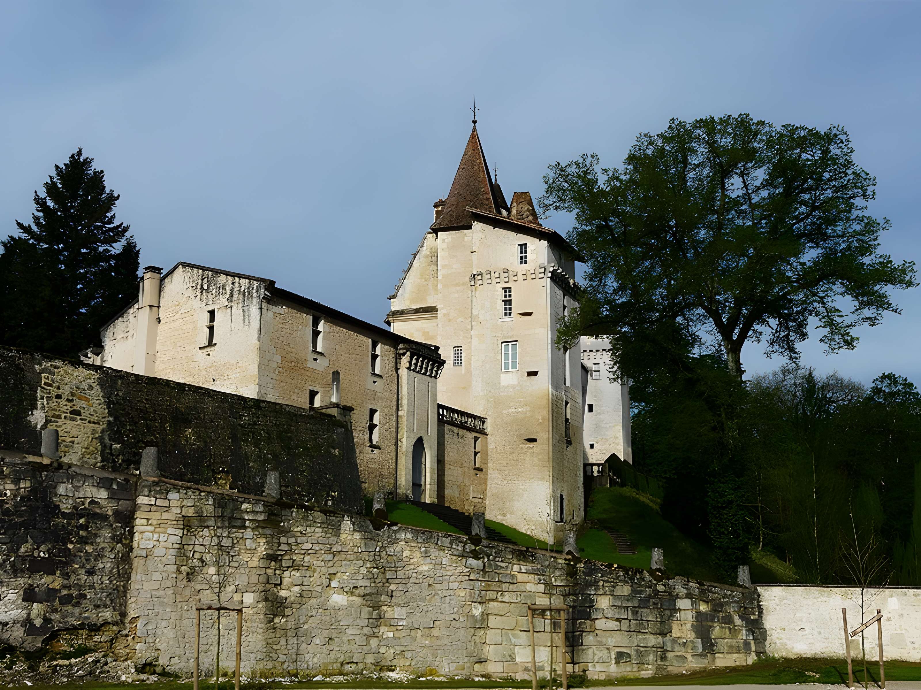 Château de Château-l'Évêque