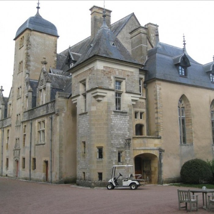 Photo de Château de Châtillon-en-Bazois